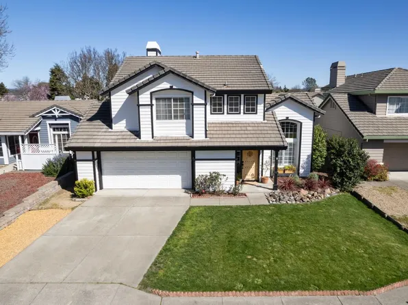 109 Wooded Glen Court, Windsor, CA 95492
