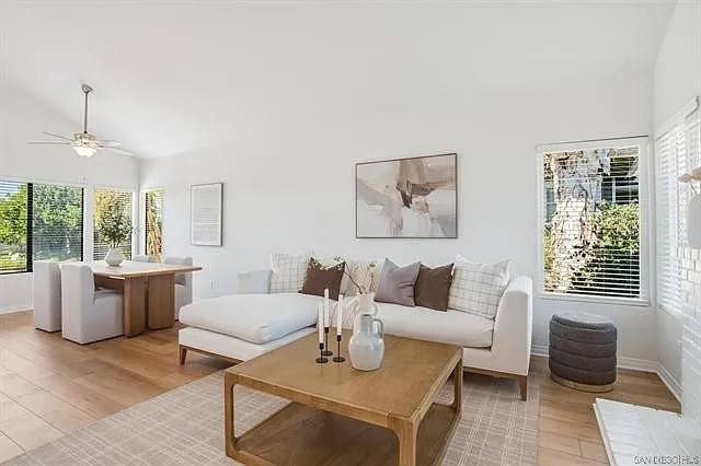 5375 Rio Plata Dr — Photo 3