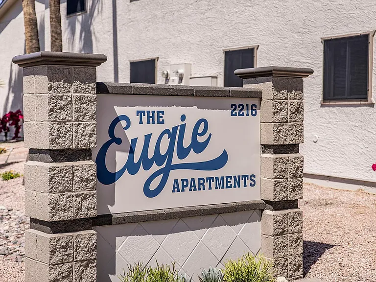 Eugie Terrace — Photo 1