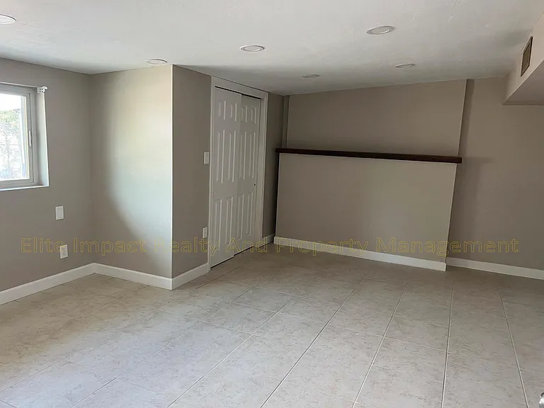 2637 N Wilson Ave — Photo 6