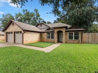 1106 Cyndi St, Whitehouse, TX 75791
