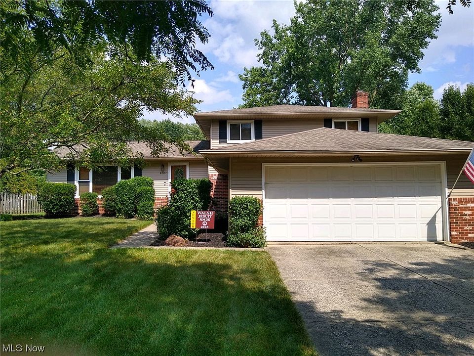 1st image of 4527 Diplomat Dr