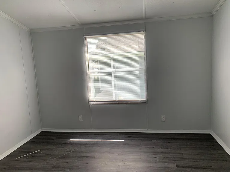 1611 Underwood St — Photo 19