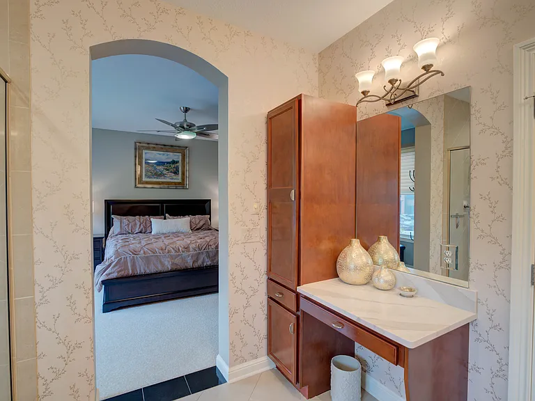 8 Astor Pl — Photo 24