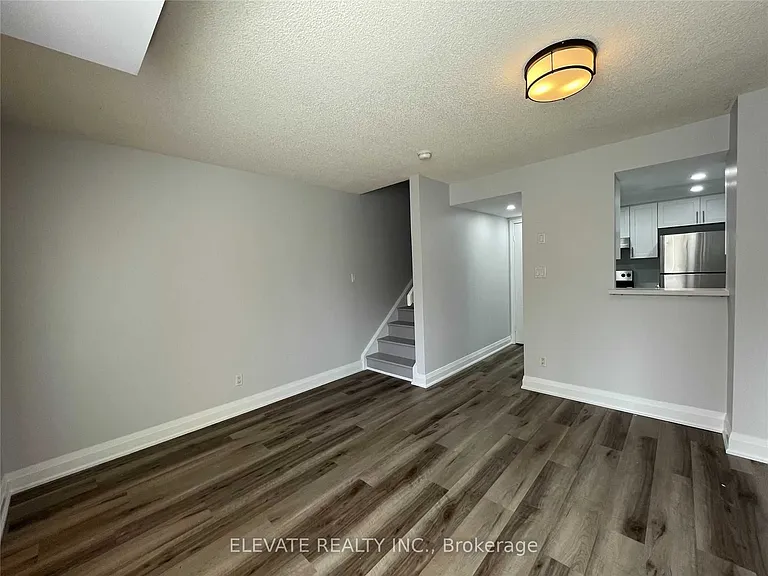 68 Douro St #111 — Photo 5