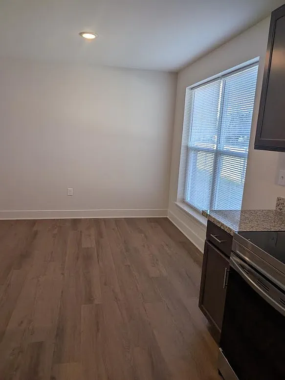111 Hansbrough Place - 101 — Photo 4