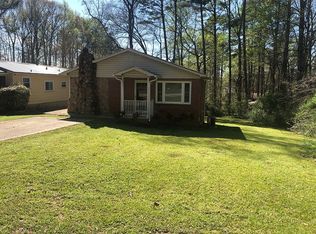 102 Wildwood Dr, Stockbridge, GA 30281