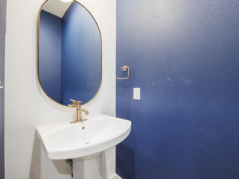 6315 Del Monte Rd #A — Photo 37