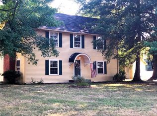 899 Sedge Garden Rd, Kernersville, NC 27284