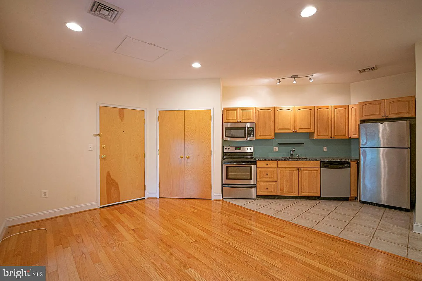 1 bed, 533 sqft, $1,595 — Photo 2