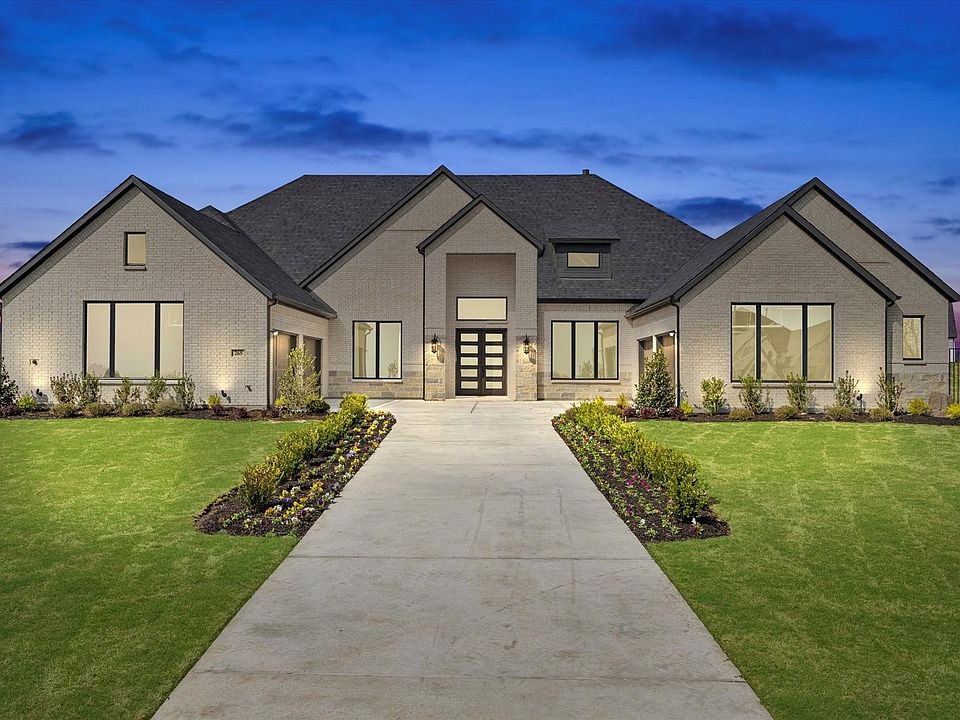 1st image of 265 Hierro Dr