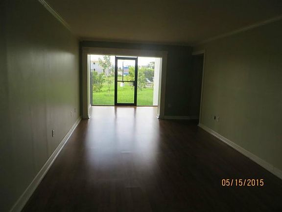 4th image of 9429 Fontainebleau Blvd #10933