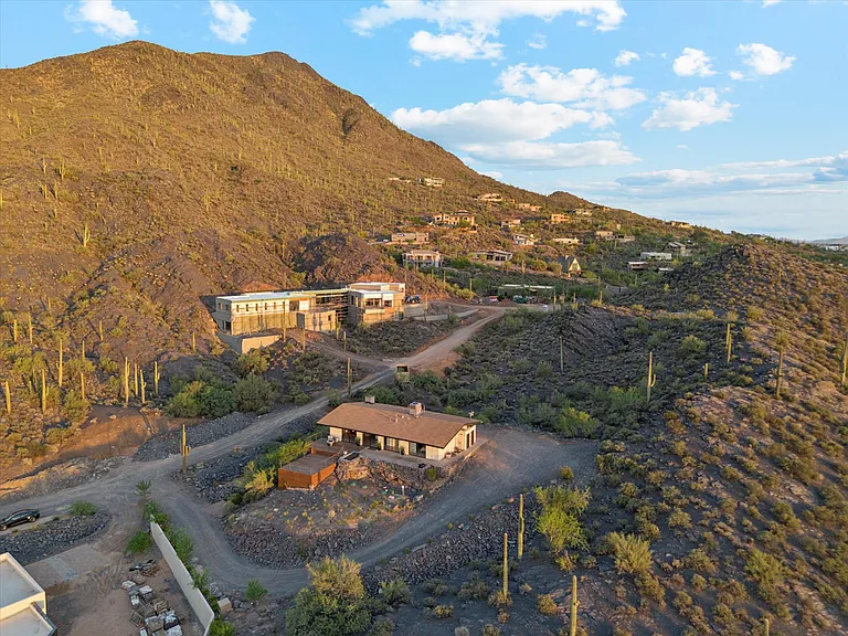 6095 E Blue Ridge Dr — Photo 37