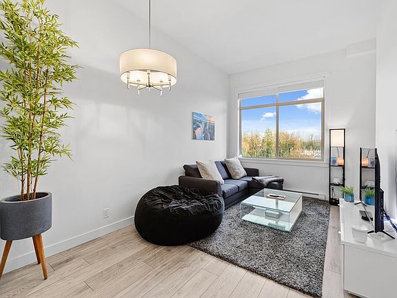 4th image of 20673 78th Ave #620