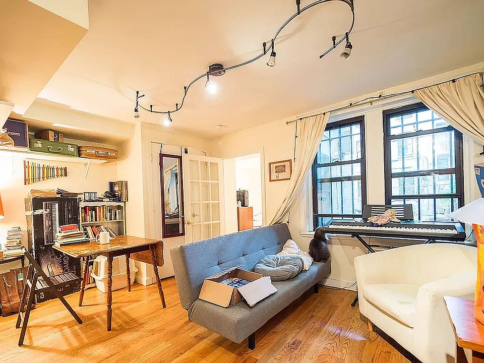 1st image of 179 Putnam Ave #1D