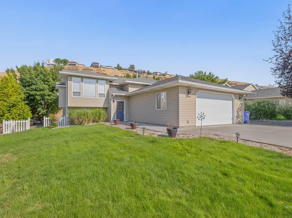2424 Seaport Dr, Lewiston, ID 83501