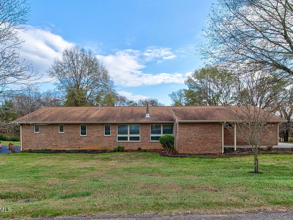 1st image of 5100 Custis Ln