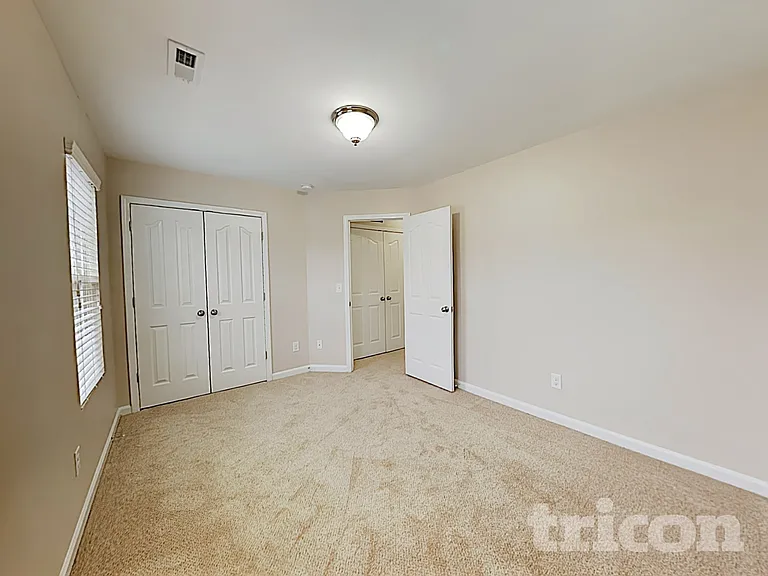 4740 Brewer Dr — Photo 15