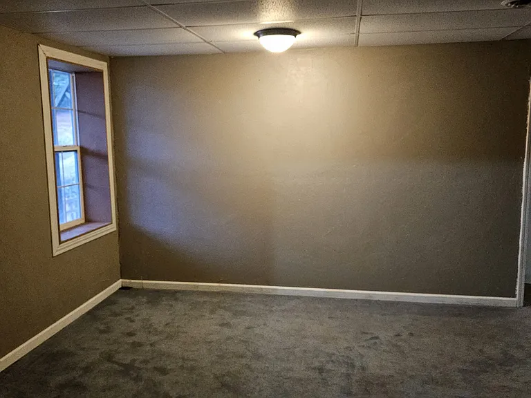 21 Little Oak Rd — Photo 37