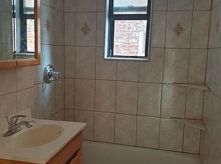 23-11 35th St #1F, Astoria, NY 11105