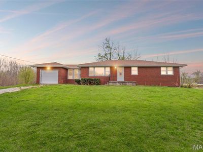1219 N Park St, Hardin, IL, 62047
