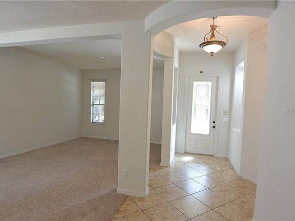 2nd image of 20334 Chestnut Grove Dr