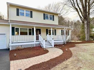 33 Pinewood Ln, Milton, VT 05468