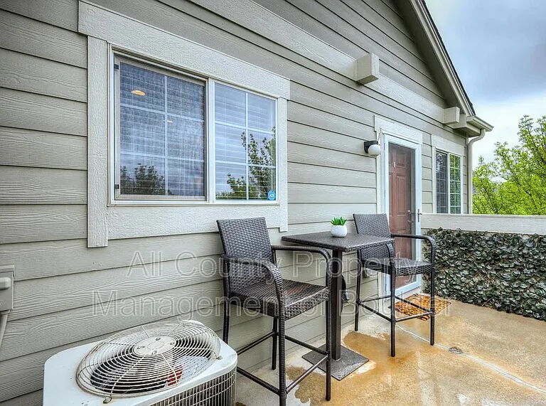 14300 Waterside Ln #J5 — Photo 22