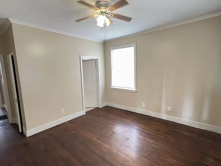 4052 N State St — Photo 9