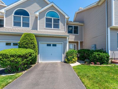 2204 Cedar Path, Riverhead, NY, 11901