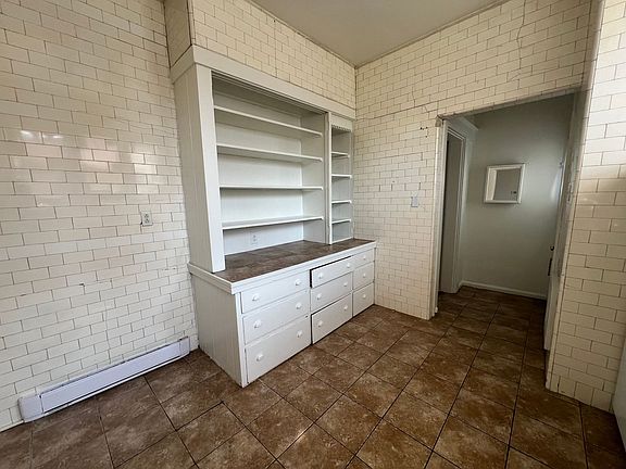 3rd image of 5721 Stanton Ave APT 5