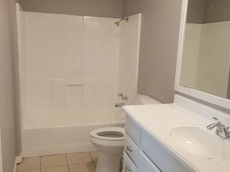 1620 Chandler St — Photo 5