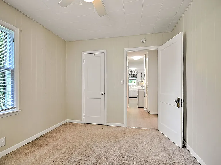 1050 Delawana St — Photo 11