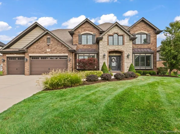 8580 Stone Creek Blvd, Frankfort, IL 60423