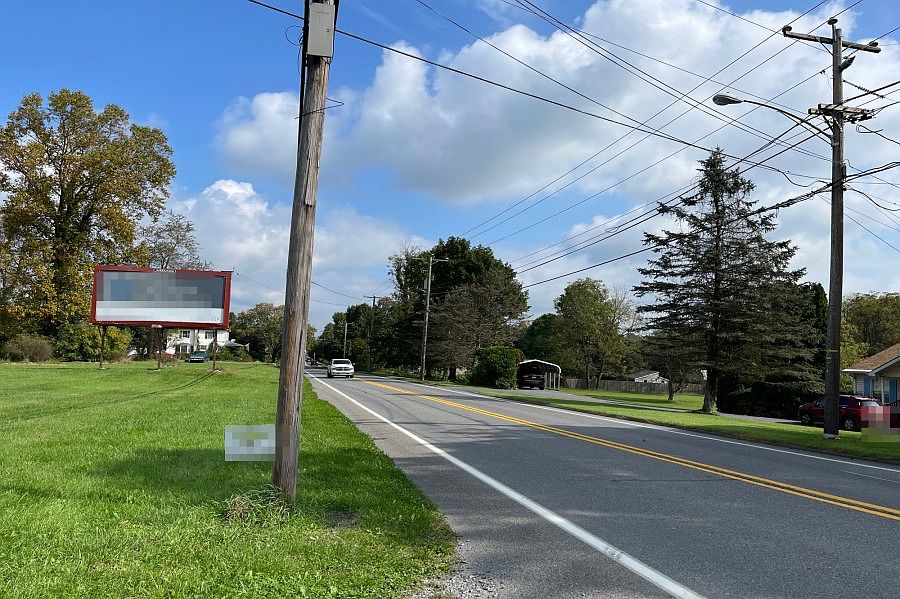 2nd image of 2826 N Delaware Dr