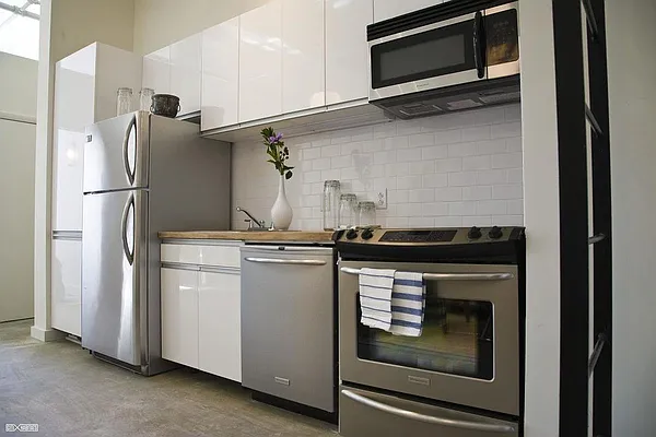 Rented by Bold Marketing | media 21