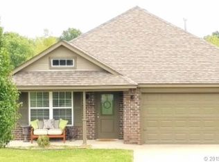 25265 S Hackamore Rd, Claremore, OK 74019