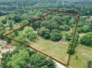 1395 Meyers Ln, Brighton, IL 62012