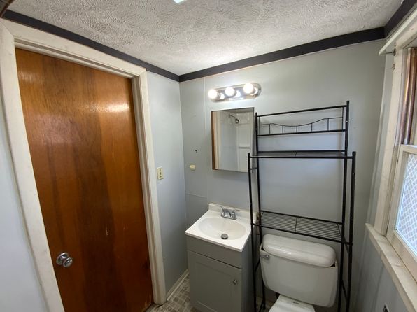 1030 N Walnut St #3, Danville, IL 61832