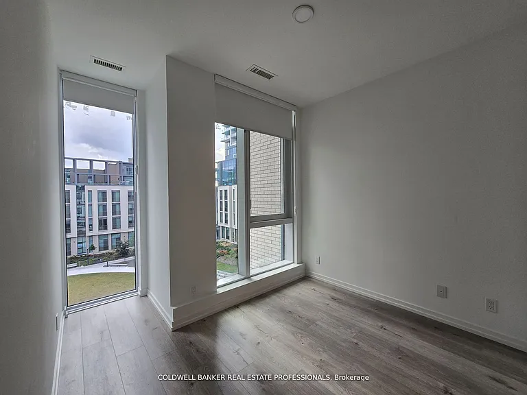7890 Jane St #502 — Photo 4