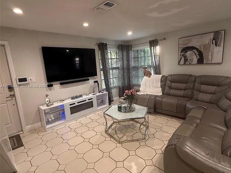 13330 SW 59th Ter #0 — Photo 3