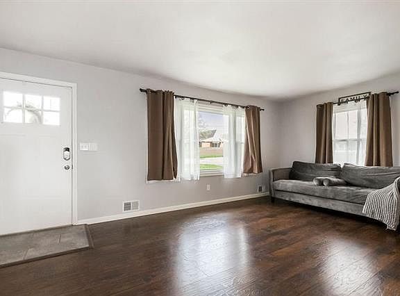 4th image of 2728 N 83rd St