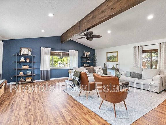 3rd image of 5766 W Elmhurst Dr