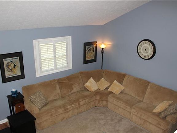 4th image of 1777 Amarillo Dr