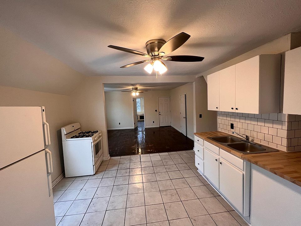 Another view of the kitchen facing the master bedroom on the far wall