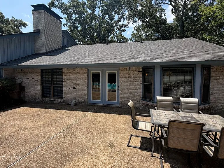 1101 Silverwood Cv — Photo 3