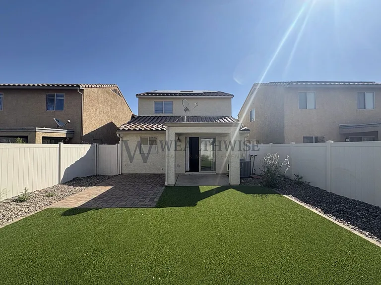 33912 S Farmers Way — Photo 2