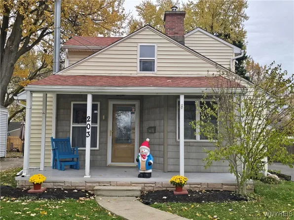 203 Edward St, North Tonawanda, NY 14120