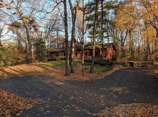 19200 Easton Rd, Deephaven, MN 55391