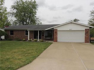 2817 Cypress Dr, Saint Charles, MO 63301